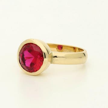 Bague - 18 carats Or jaune - 3.59ct. tw. Rubis, Handtassen en Accessoires, Ringen, Nieuw