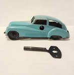 Wells Brimtoy - Buick 505 - Voiture en étain à remontoir -