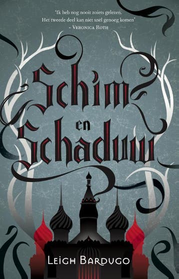 Schim en schaduw / De Grisha / 1 9789020679748 Leigh Bardugo, Boeken, Verzenden, Gelezen, Leigh Bardugo