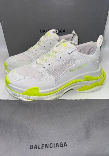 Balenciaga - Monogramma - Sneakers - Maat: EU 41 - Nieuw met