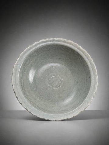 Bord - Keramiek - Si Satchanalai - 15e
