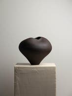 LEA STUDIOS - Valentina Cojocaru - Sculpture, Ebony - 24 cm