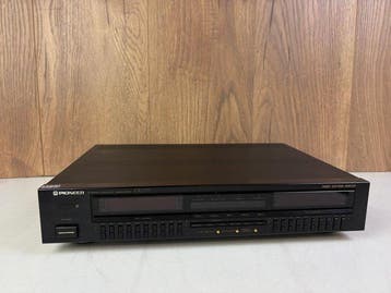 Pioneer - GR-777 Equalizer