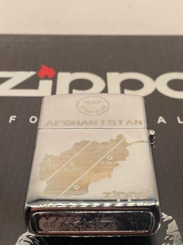 Zippo - RARE - COFFRET ZIPPO avec ZIPPO ARMY - AFGHANISTAN -