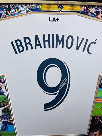 Zlatan Ibrahimovi - Exclusive Hand Signed – LA Galaxy