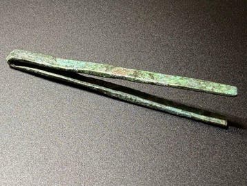 Oud-Romeins Brons Onbeschadigd, nog bruikbaar en draagbaar