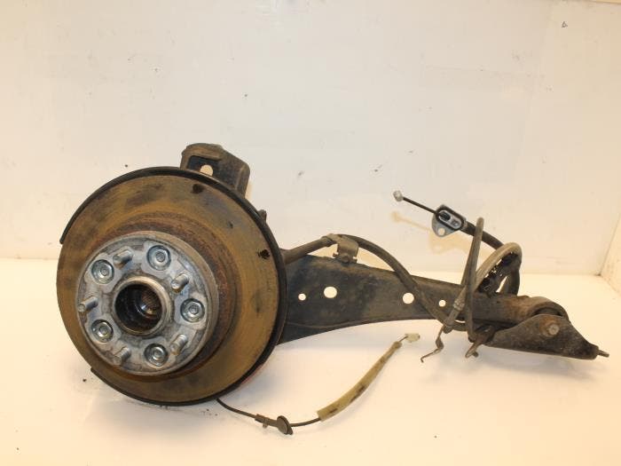 Fusee links-achter Toyota Rav-4 O118827, Auto-onderdelen, Ophanging en Onderstel