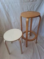 IKEA - Kruk (2) - Frosta - gebogen plywood, Antiek en Kunst