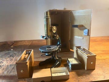 Monocular compound microscope - 8946 - 1910-1920 - Duitsland