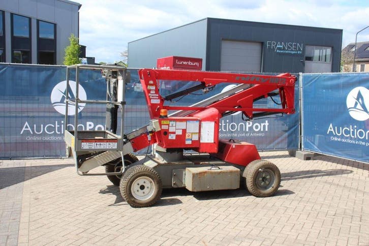 Veiling: Knikarmhoogwerker Nifty HR12NDE Elektrisch+Diesel 1, Zakelijke goederen, Machines en Bouw | Liften, Steigers en Ladders