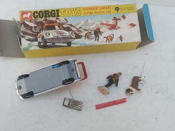 Corgi, Corgi Toys Gift Set Serie 1:48 - Model stationwagon, Nieuw