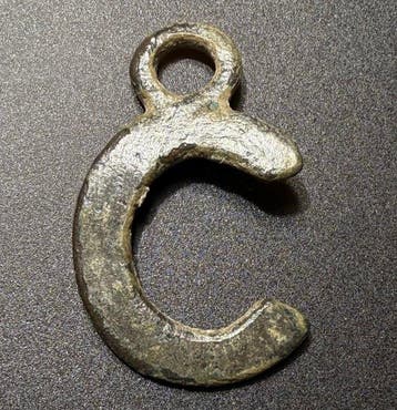 Middeleeuwen, kruisvaardersperiode Brons Bijzondere hanger