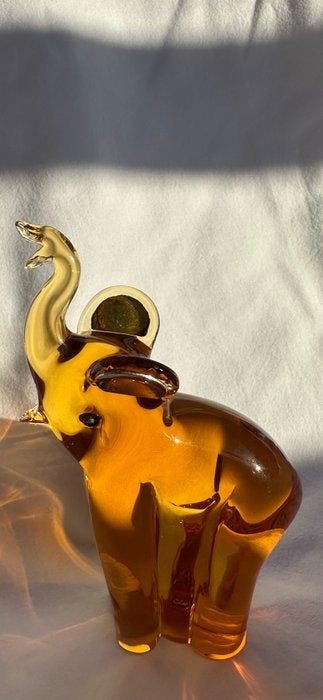 sculptuur, Elefante vintage in vetro di Murano con dettaglio