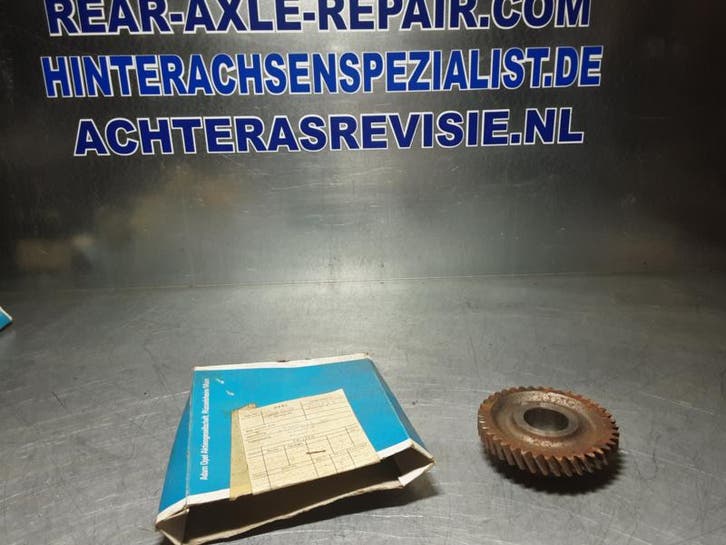 Opel Ascona C, Kadett E, 1e versnelling F10 bak 90189940., Auto-onderdelen, Transmissie en Toebehoren, Nieuw, Opel, Verzenden