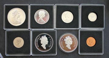 Canada, Upper Canada Elizabeth II. 1 Dollar 1967-1996 (6