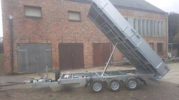 Veiling: Elektrische Kipper BW 3500kg 4.00x2.00x0.35m Nieuw