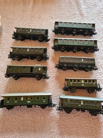 Märklin H0 - 4002,4003,4100 - Ensemble de train (9) - État