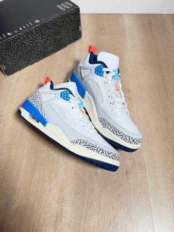 Air Jordan - Sneakers - Maat: EU 42.5 - Nieuw met tags