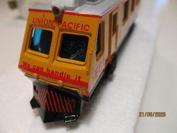 Bachmann H0 - 608 - Locomotive diesel (1) - Plasser EM80C –, Nieuw
