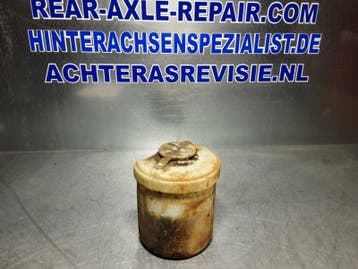 Ruitensproeiertank met motor Opel Commodore C, gebruikt., Verzenden, Gebruikt, Opel