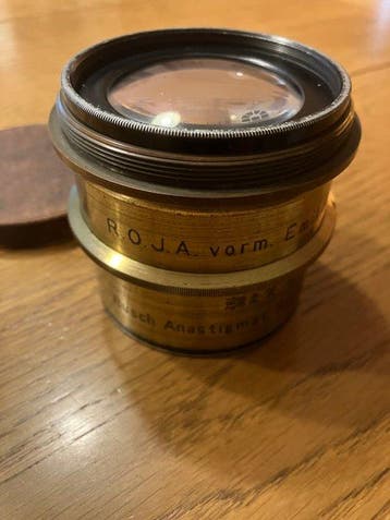 Emil Busch Anastigmat Ser. II No.4 F:5.5 foc.255 Messing