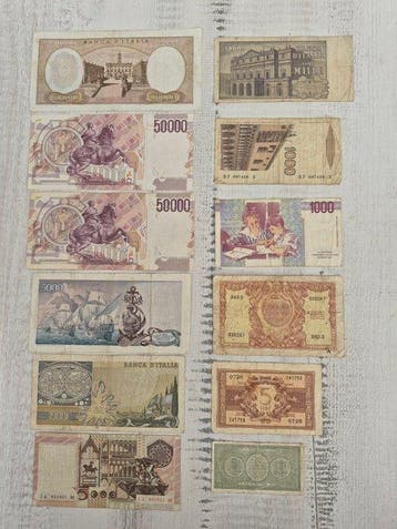 Italië. - 12 banconote Lire - Various Dates (Zonder