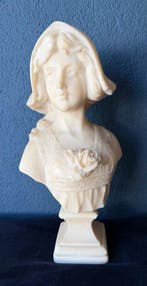 Adolpho Cipriani (1857 - 1941) - Buste, Jonge vrouw - 34