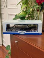 Modelcar Group 1:18 - Modelauto - Mercedes-Benz 600 Pullman