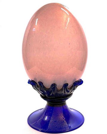 Grande Uovo Rosa Opalino con Supporto a Corona - 38x20 cm -