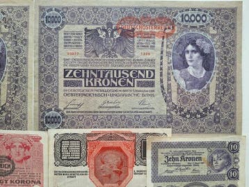 Oostenrijk. - 32 Banknotes - Various Dates (Zonder