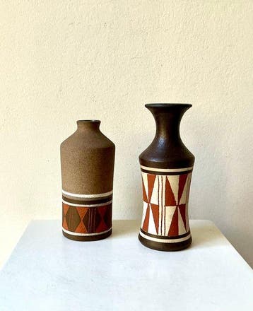 Udo Mertzdorf - Vaas - Terracotta - Twee vazen in