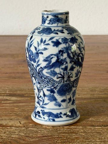 Vaas - Porselein - China - Qing Dynastie (1644-1911) - Vaas, Antiek en Kunst