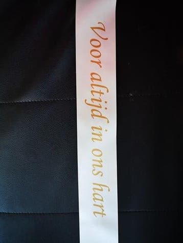 Bedrukt lint Ivory Off White met Gouden opdruk 70 mm 80 cm, Nieuw