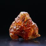 Exclusieve driehoekige rode DIAMOND • Geen reserveprijs •