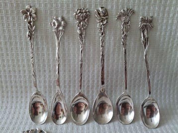 Cuillère (7) - Six cuillères en argent anciennes,