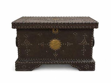 Moroccan Iron-Studded Leather Chest - Kist - Hout, Leder,