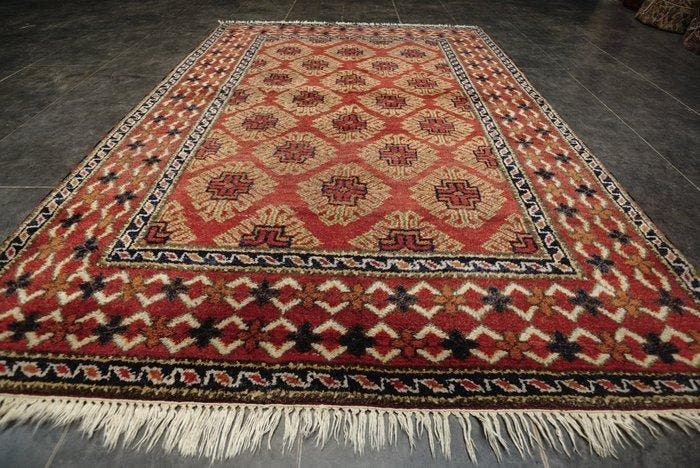 Europees - Tapijt - 202 cm - 144 cm, Huis en Inrichting, Stoffering | Tapijten en Vloerkleden