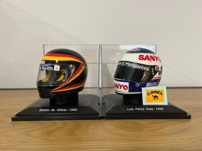 Spark 1:5 - Model raceauto (2) - F1 Spanish Helmet Drivers, Hobby & Loisirs créatifs, Voitures miniatures | 1:5 à 1:12