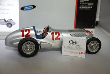 CMC 1:18 - Voiture miniature - Mercedes Benz W125 1937