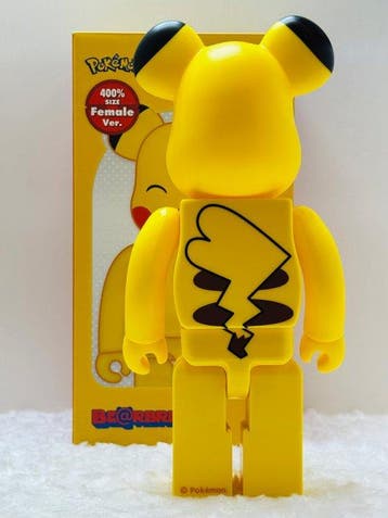 Medicom Toy - BE@RBRICK 400% Pikachu Female Ver. Bearbrick, Antiek en Kunst
