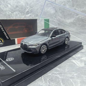 64 PARA 1:64 - Voiture miniature - BMW M3 (G80), Nieuw