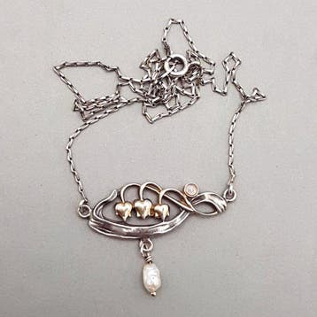 Zilver, Art Nouveau, Lelietjes v. Dalen, Opaal - Halsketting