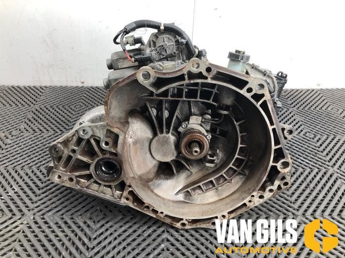 Versnellingsbak Opel Corsa O302966, Autos : Pièces & Accessoires, Moteurs & Accessoires