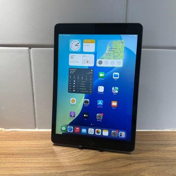 Apple iPad (8th generation) 128GB Wifi - Mobiele telefoon, Nieuw
