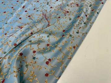 Exclusieve GCFabrics – Jacquardweefsel met bloemmotief, San