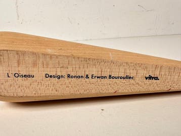 Decoratief ornament - Vitra - De Vogel - Zwitserland -