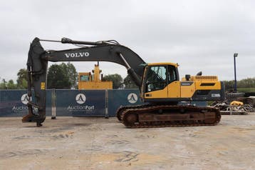 Veiling: Rupsgraafmachine Volvo EC300DL Diesel 170kW 2013, Ophalen