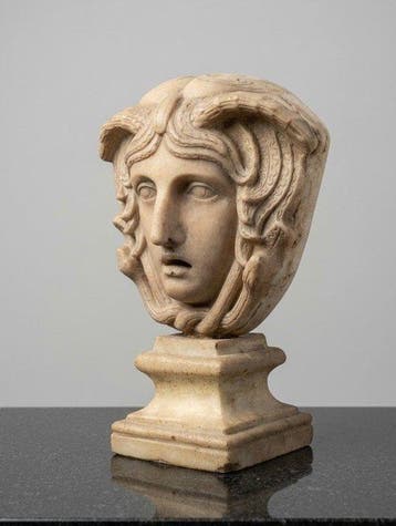 sculptuur, Medusa - 18 cm - Carrara-marmer opnieuw, Antiquités & Art