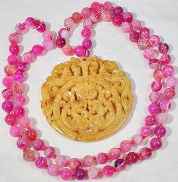 Roze agaat en amulet - Draak en Feniks - Bevordert de