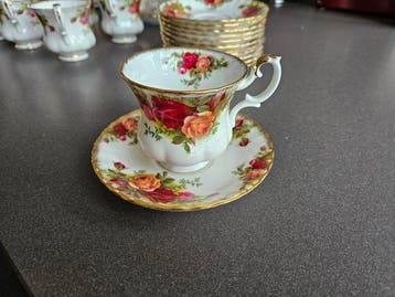 Royal Albert - Service à café (48) - English Country roses -